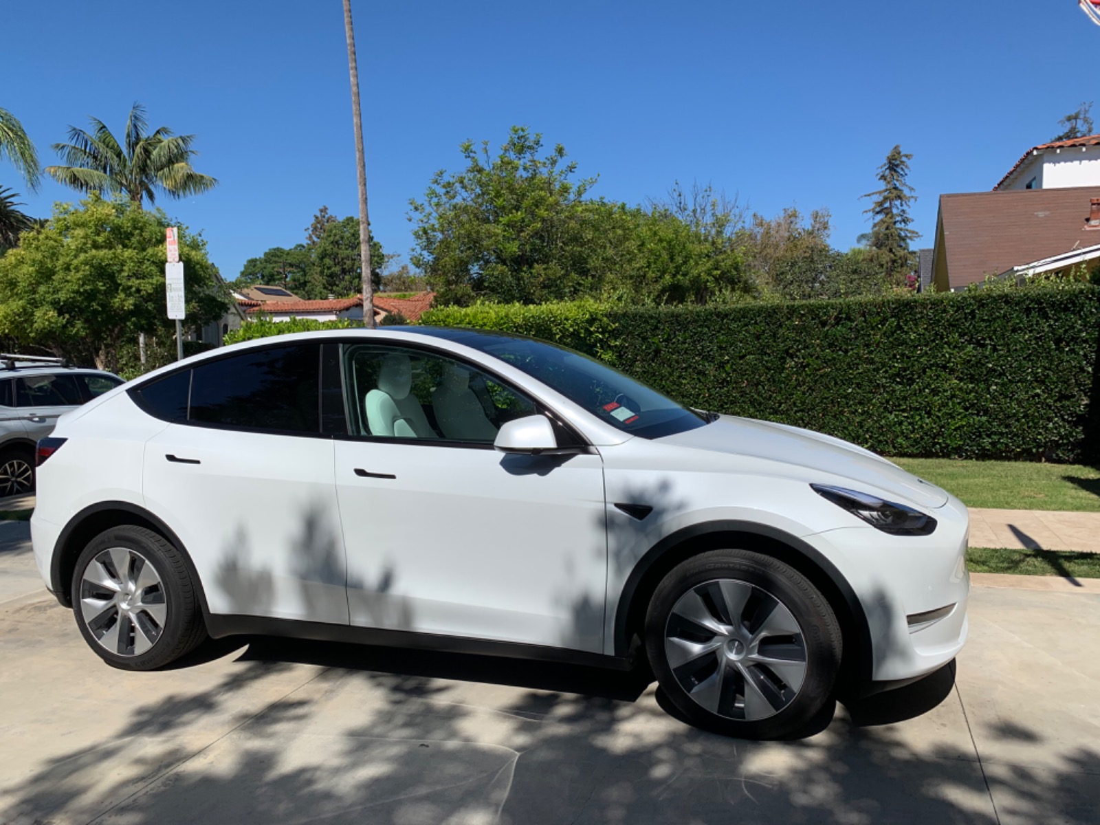 Tesla Model Y Long Range Awd Find My Electric