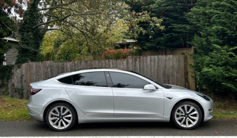 2018 Tesla Model 3 Long Range RWD