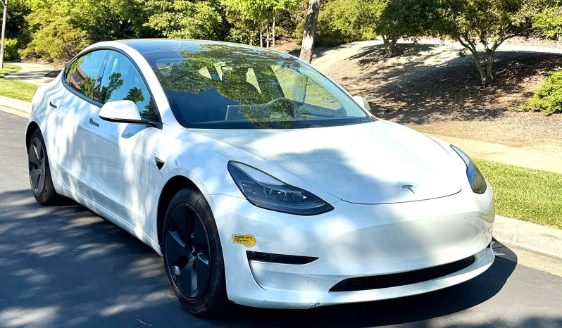 2021 Tesla Model 3 Standard Range Plus RWD