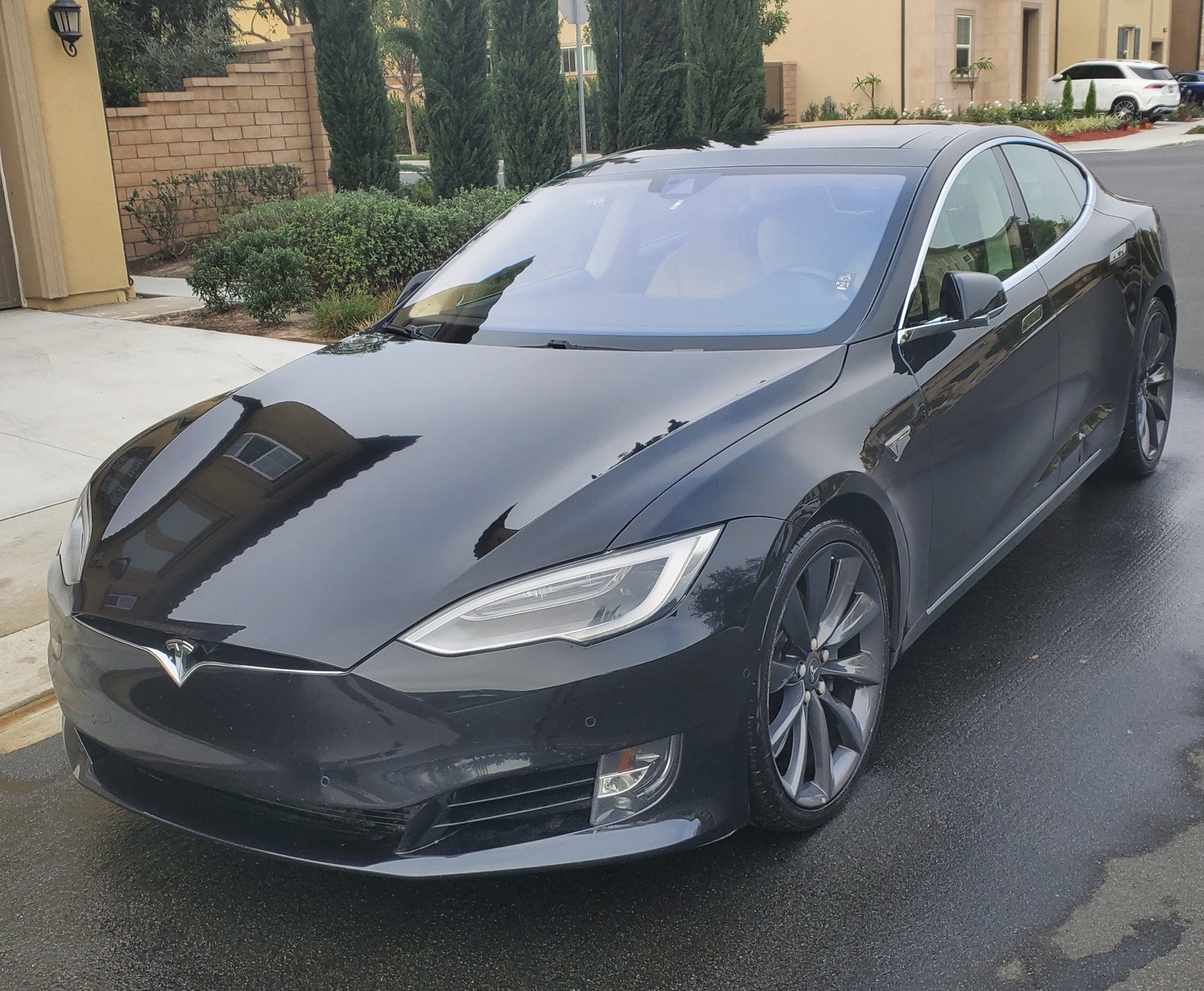 2016 Tesla Model S 90D full