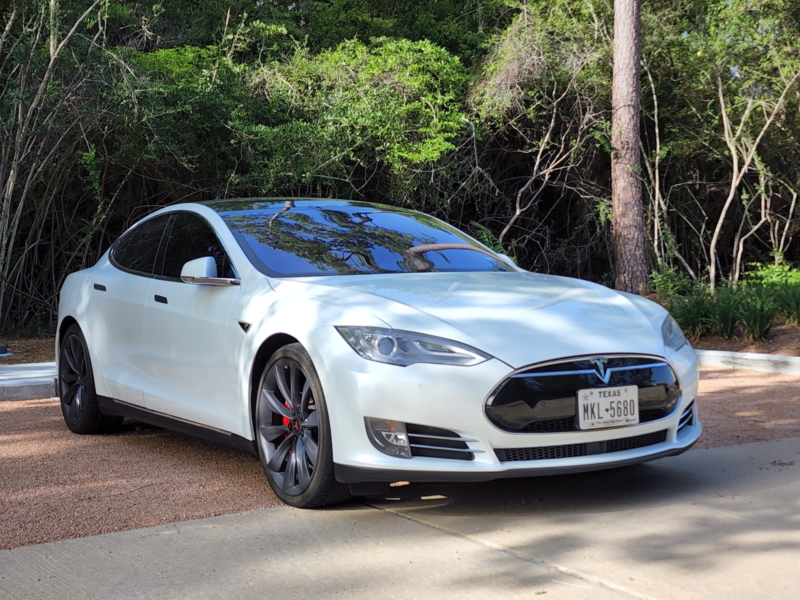 2016 Tesla Model S P90DL full
