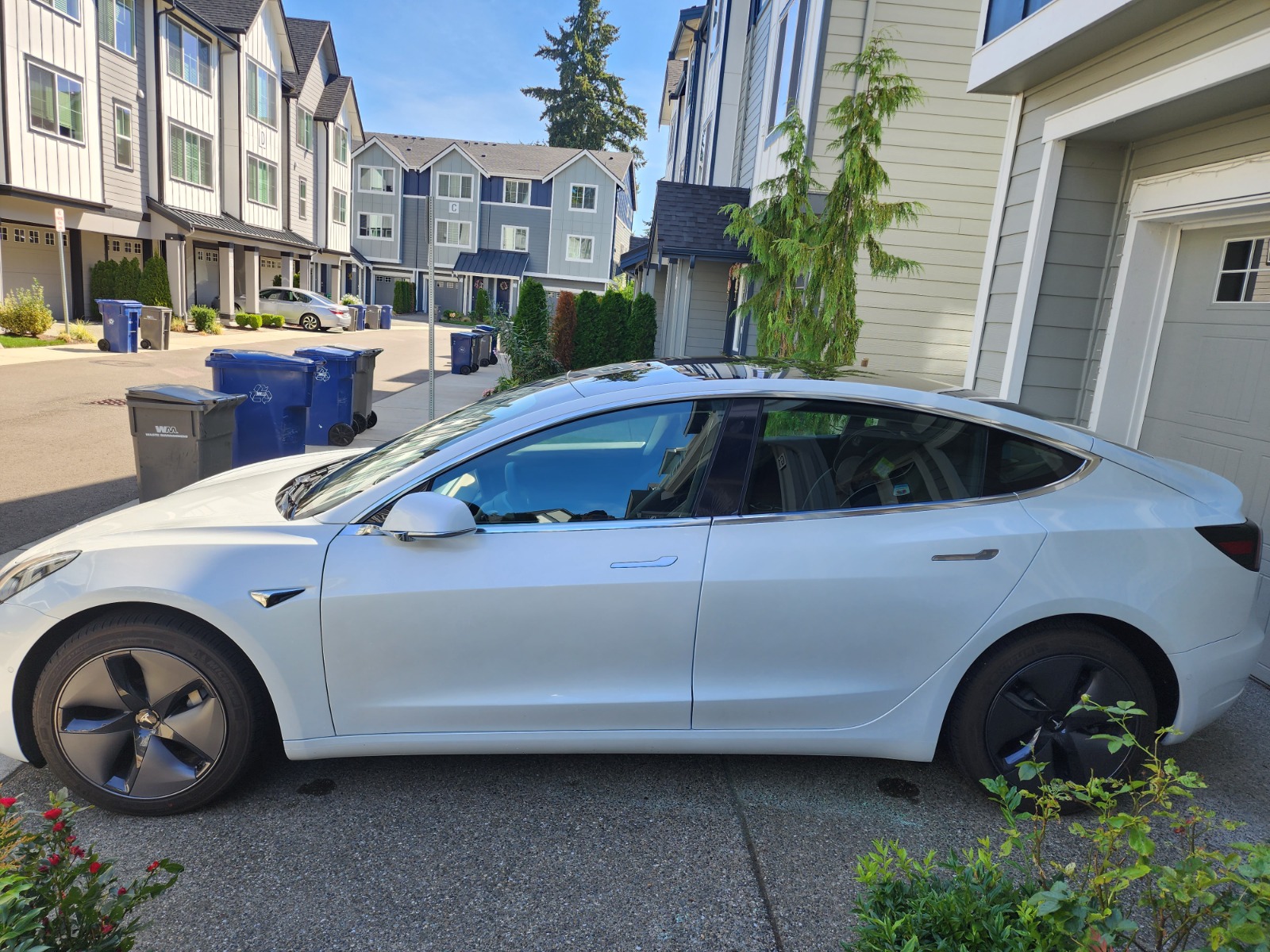 2020 Tesla Model 3 Standard Range Plus RWD - Find My Electric