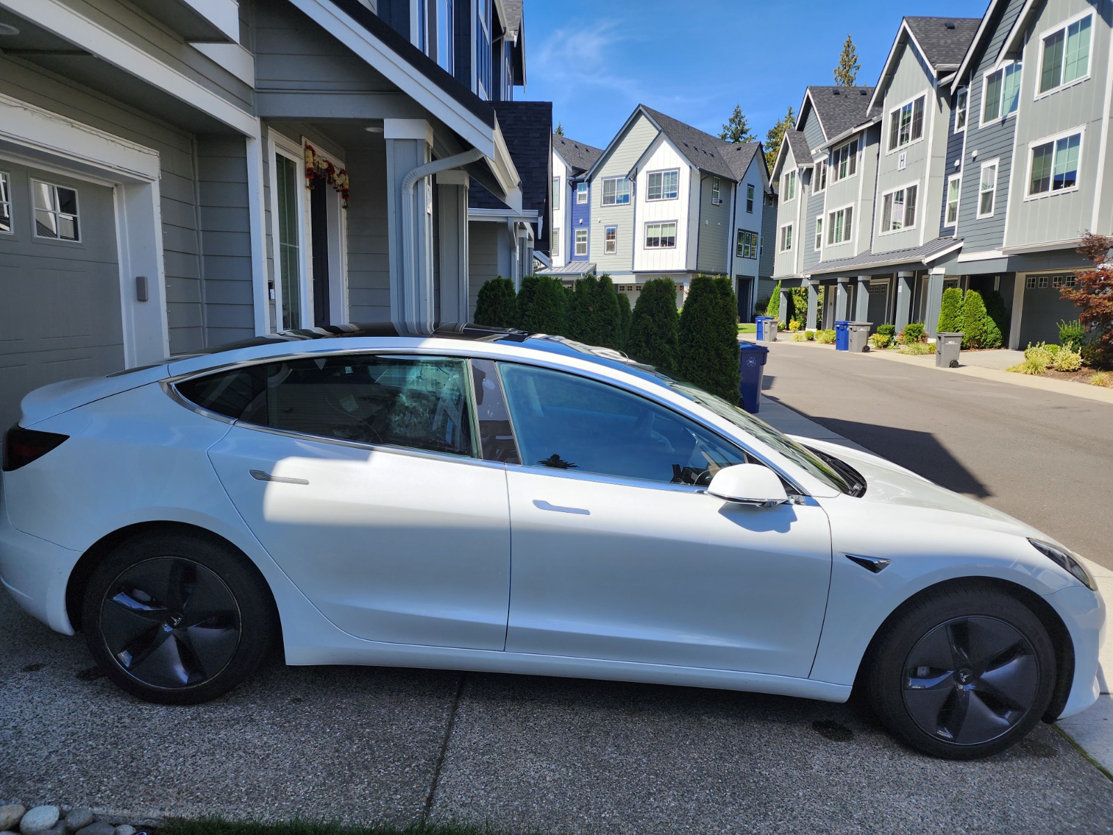 2020 Tesla Model 3 Standard Range Plus RWD - Find My Electric