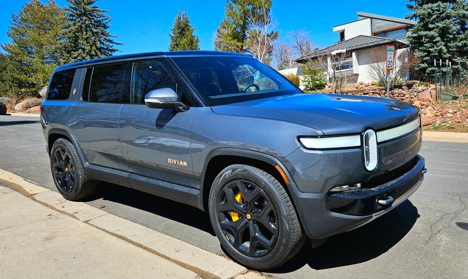 2023 Rivian R1s Adventure Find My Electric 4230