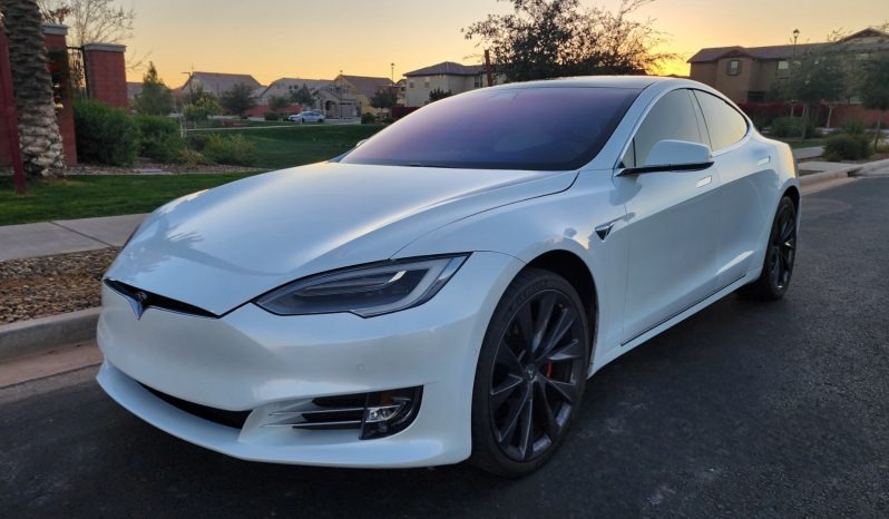 2020 Tesla Model S Performance