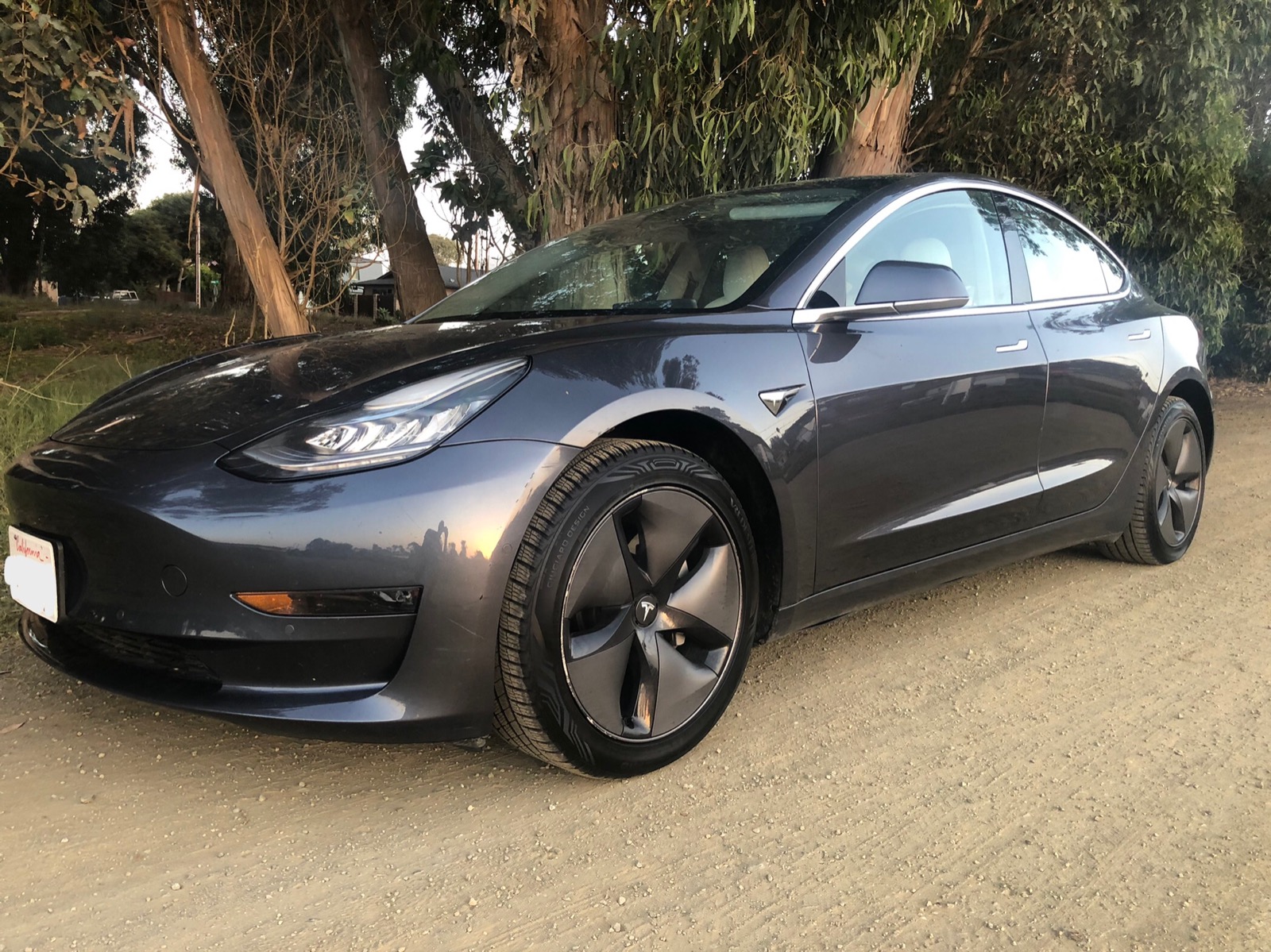 tesla 2018 model 3 mid range