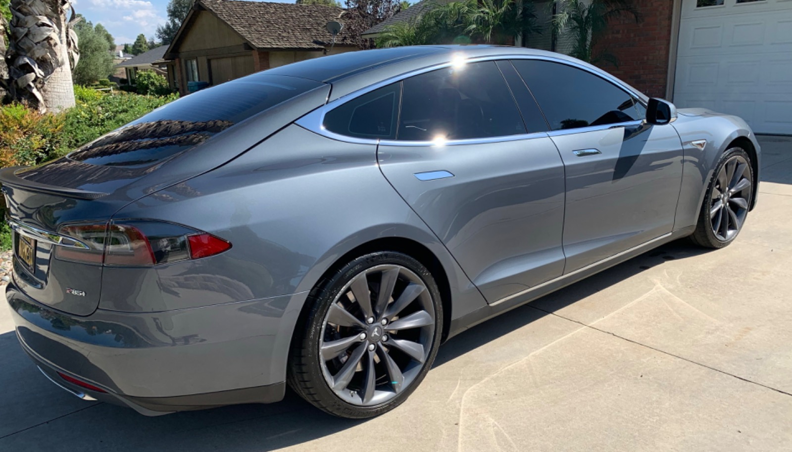 2013 Tesla Model S P85 full