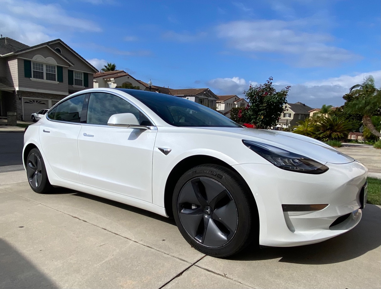 2020 model 3 standard range plus specs