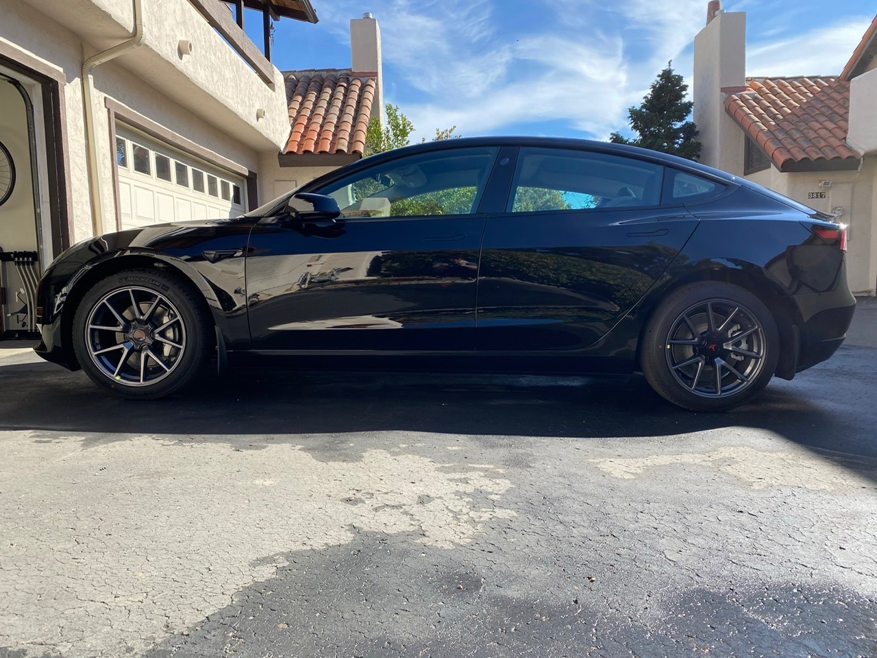 2022 Tesla Model 3 Standard Range Plus RWD - Find My Electric