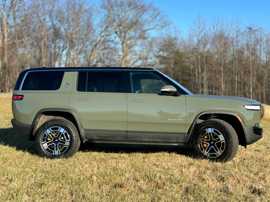 2023 Rivian R1S Launch Edition - Find My Electric