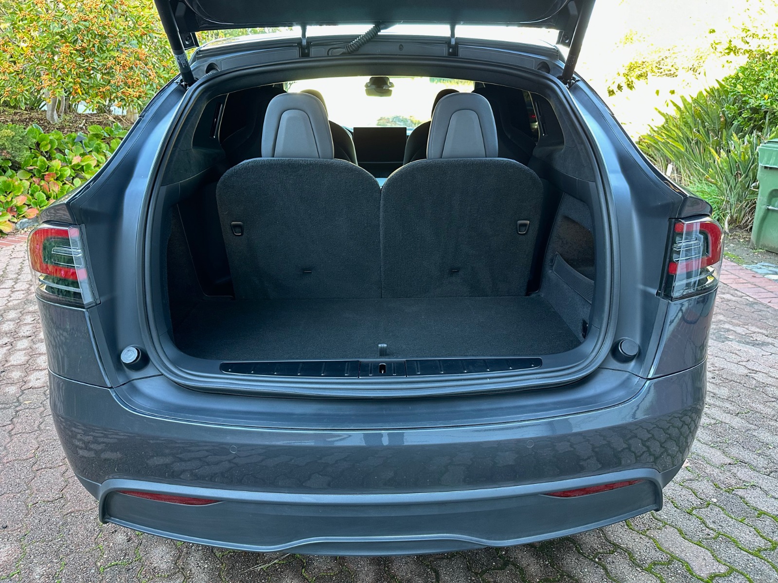 Luggage Area Kit | TESLA MODEL X 2022 Luggage Area Kit | TESLA MODEL X 2022
