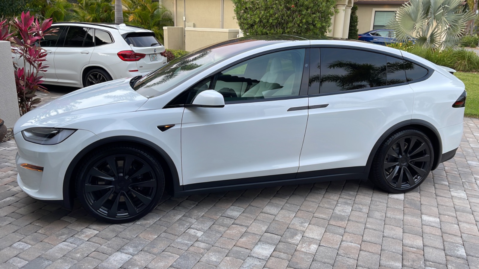 2022 Tesla Model X Long Range AWD Find My Electric