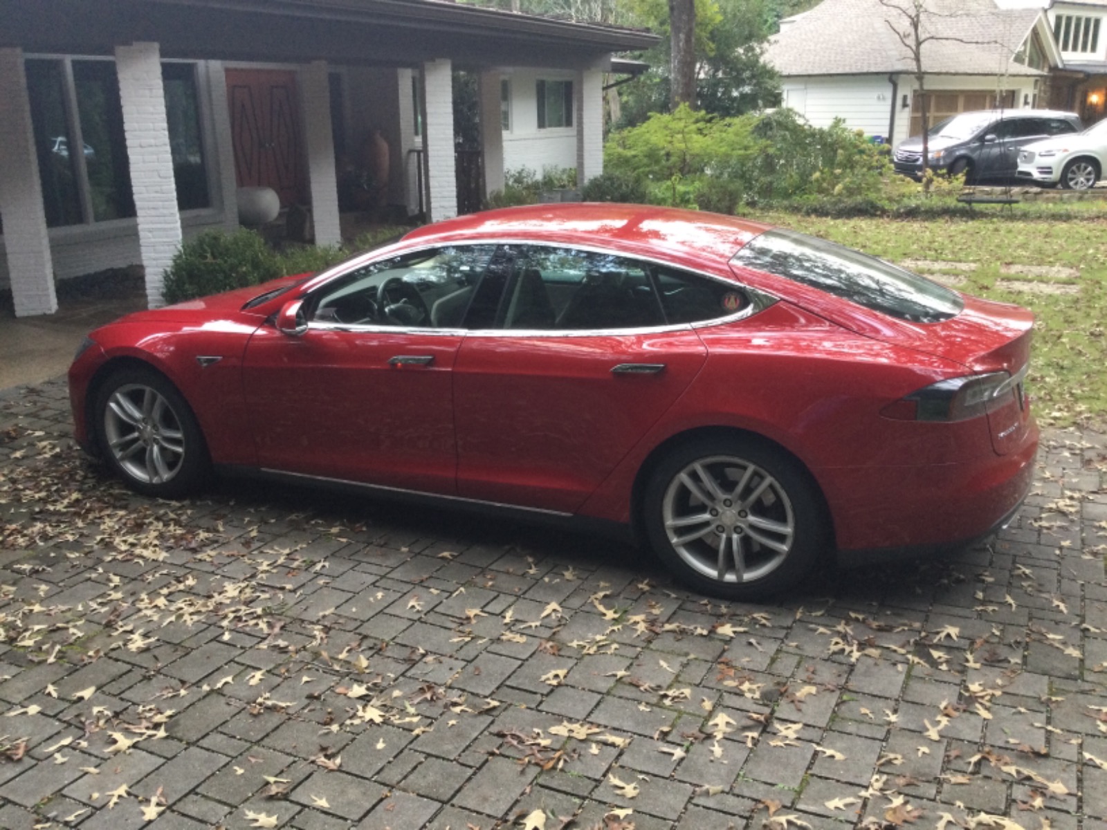 2013 Tesla Model S 60 - Find My Electric