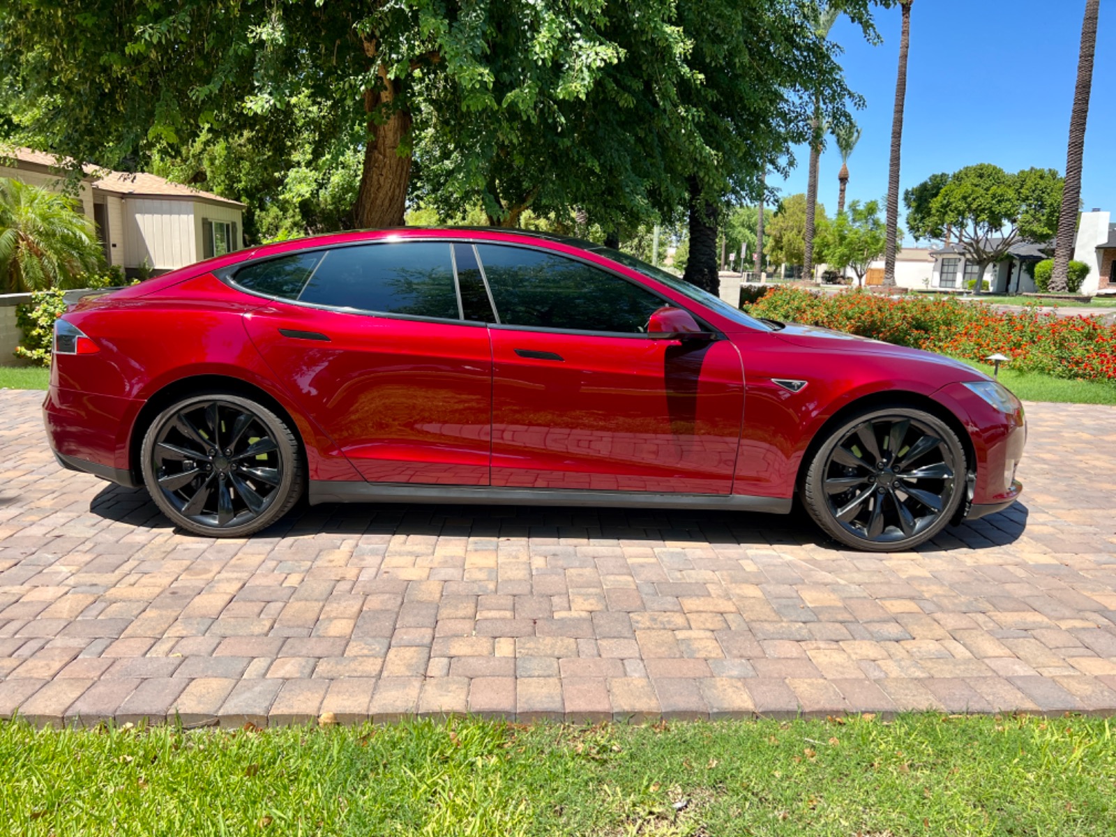 2012 Tesla Model S P85 full