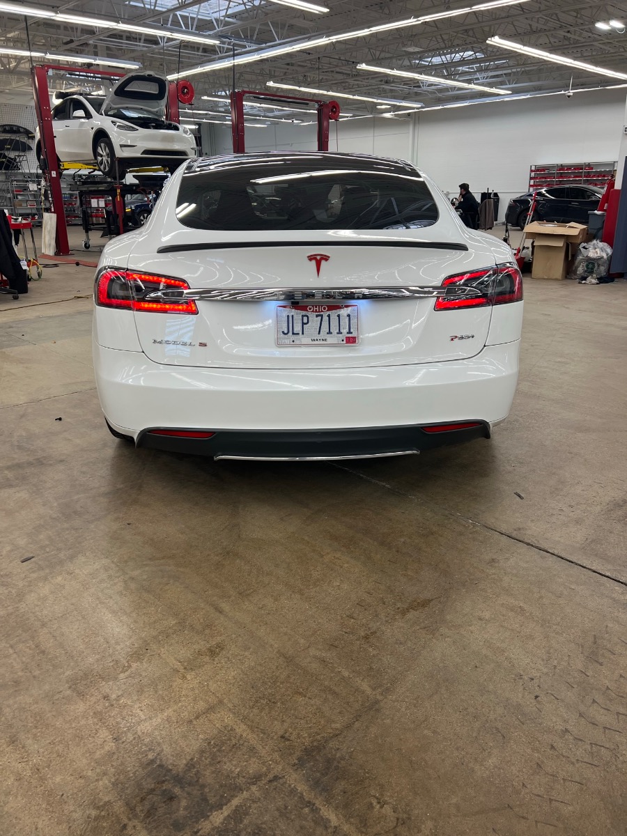 2013 Tesla Model S P85 full