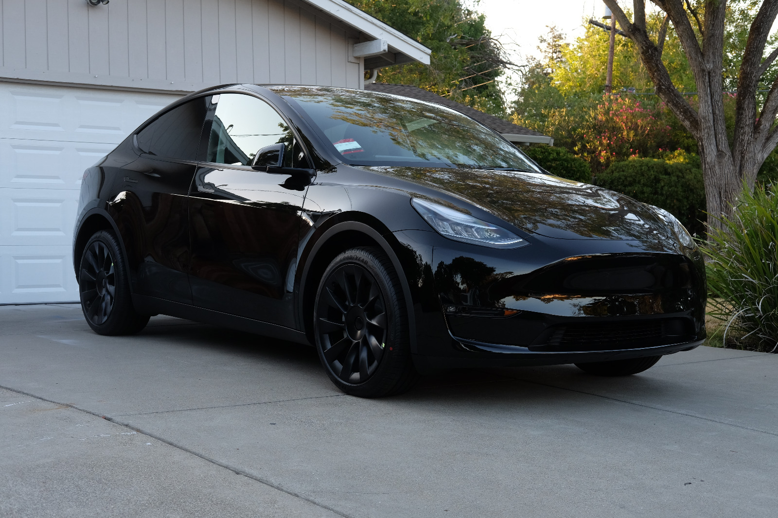 Tesla model y long 2024 range awd