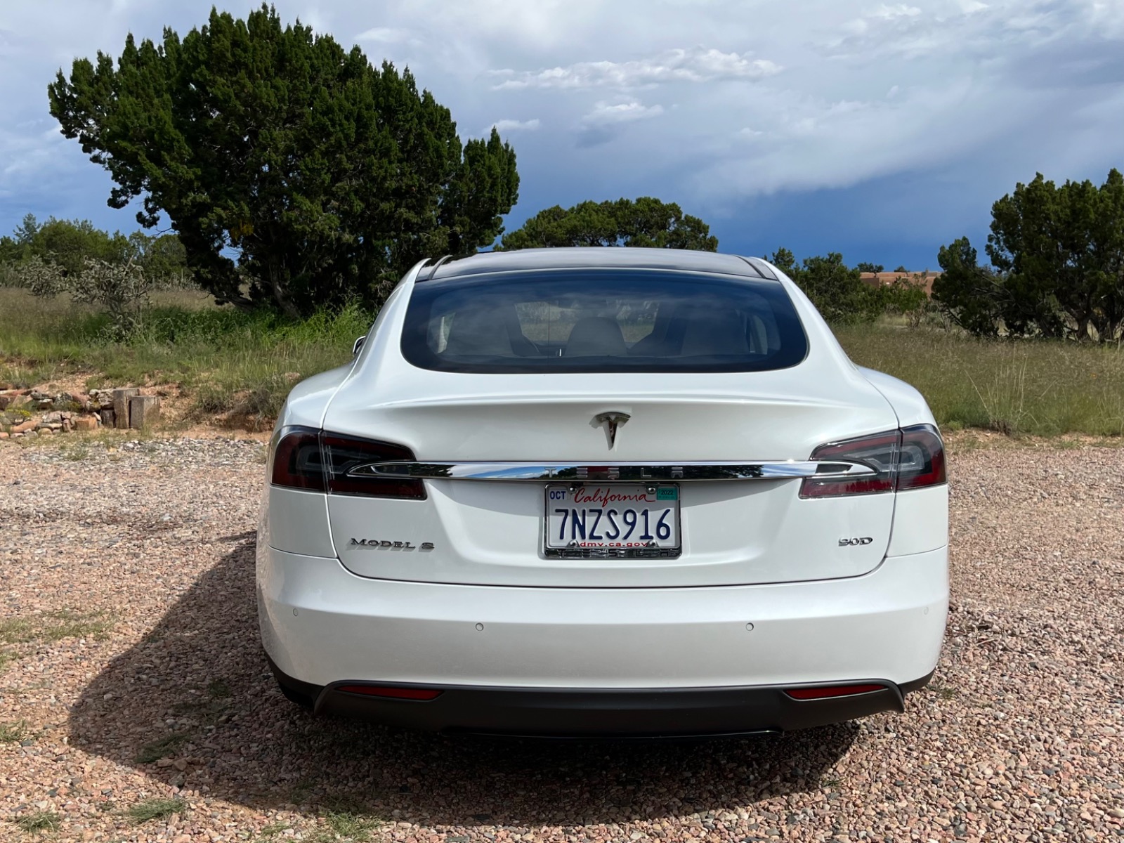 2015 Tesla Model S 90D full