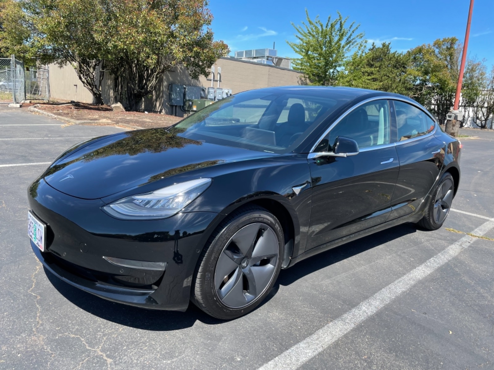 2019 Tesla Model 3 Long Range AWD - Find My Electric