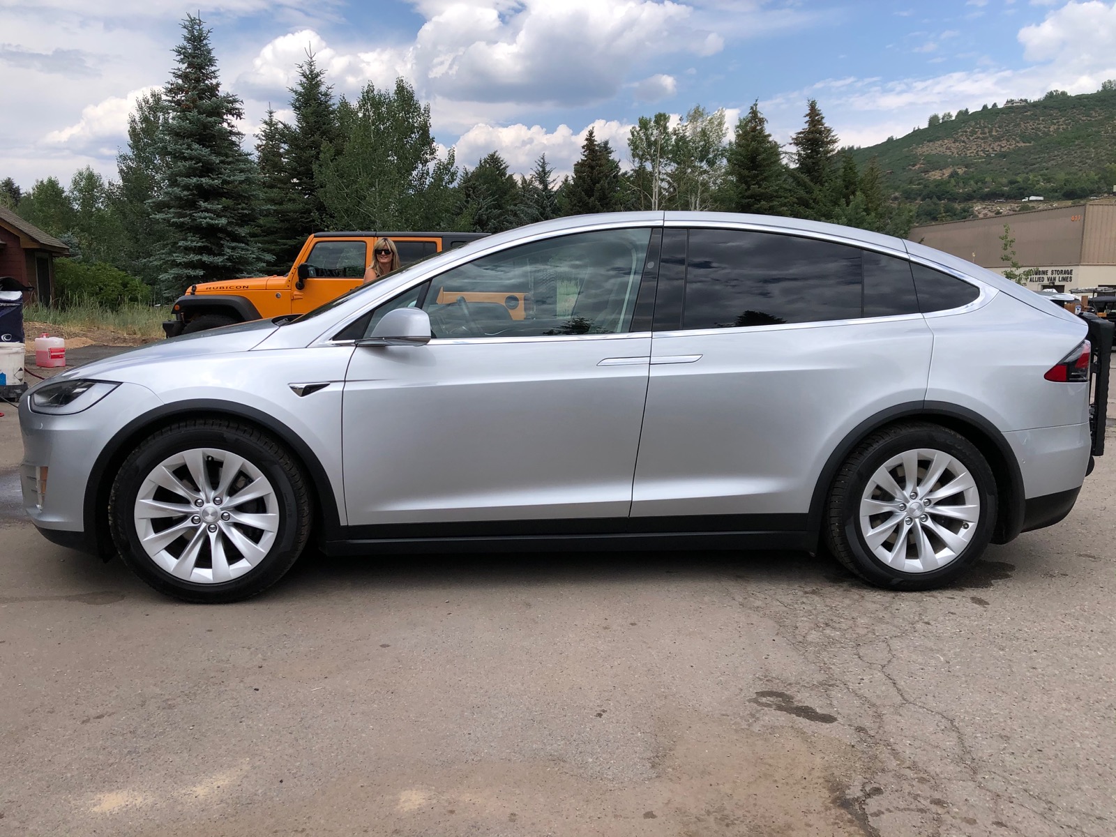 2018 Tesla Model X 75D full