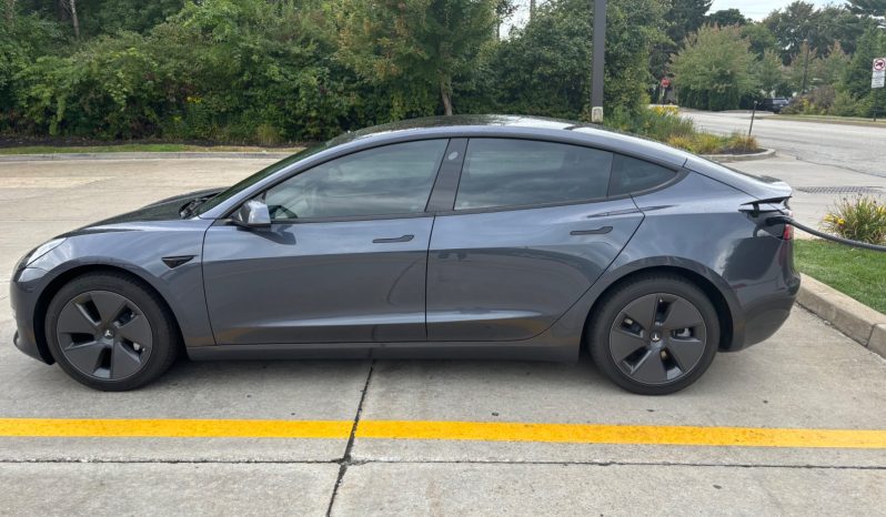 2023 Tesla Model 3 Standard Range RWD