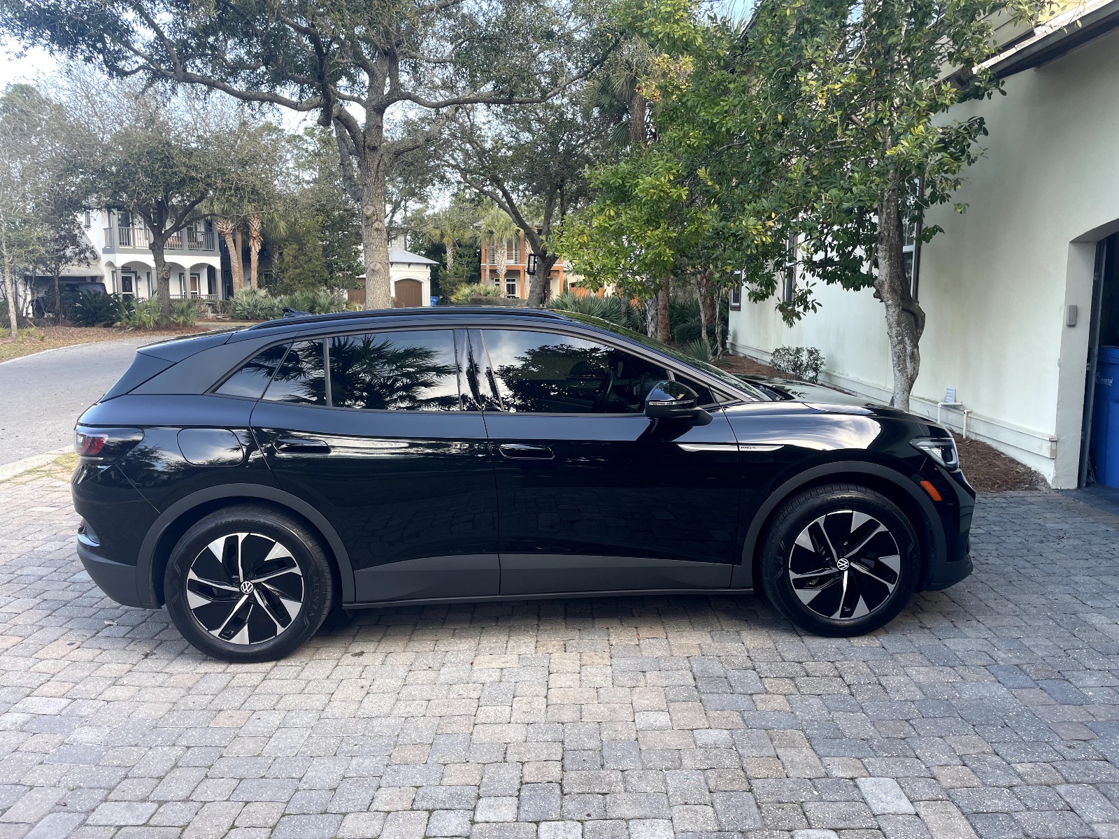 2021 Volkswagen ID.4 Pro S - Find My Electric