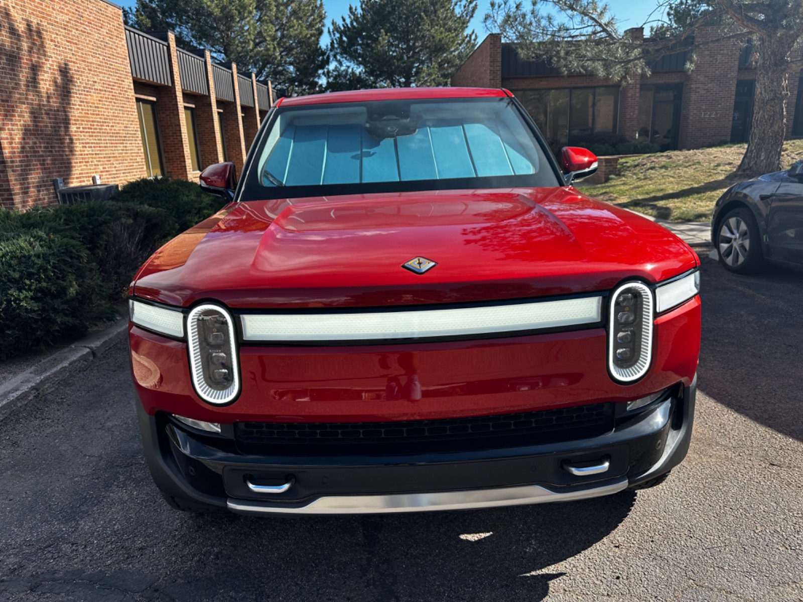 2022 Rivian R1T Adventure - Find My Electric