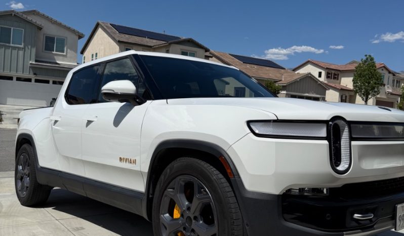 2022 Rivian R1T Adventure