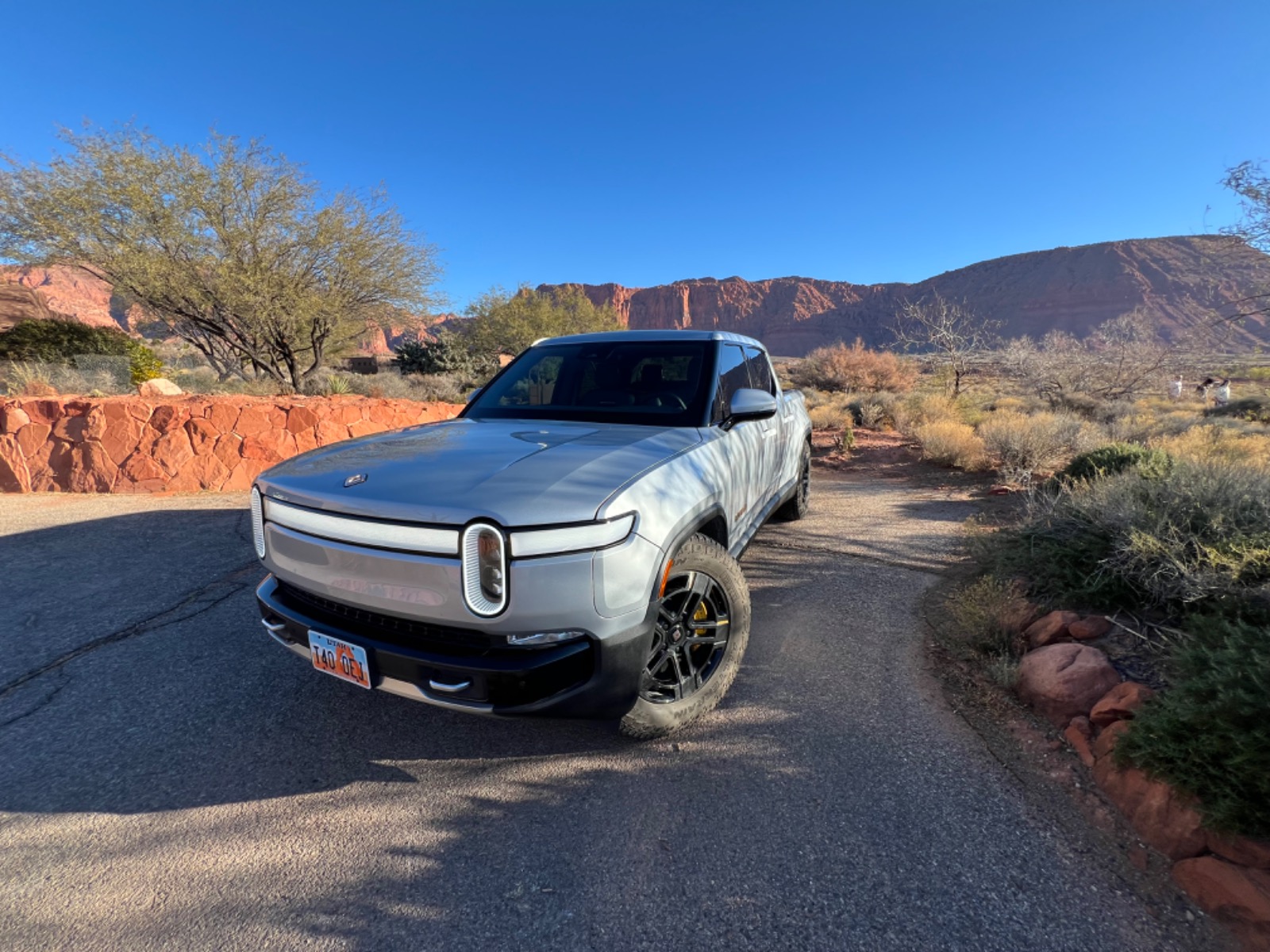 2022 Rivian R1T Adventure - Find My Electric