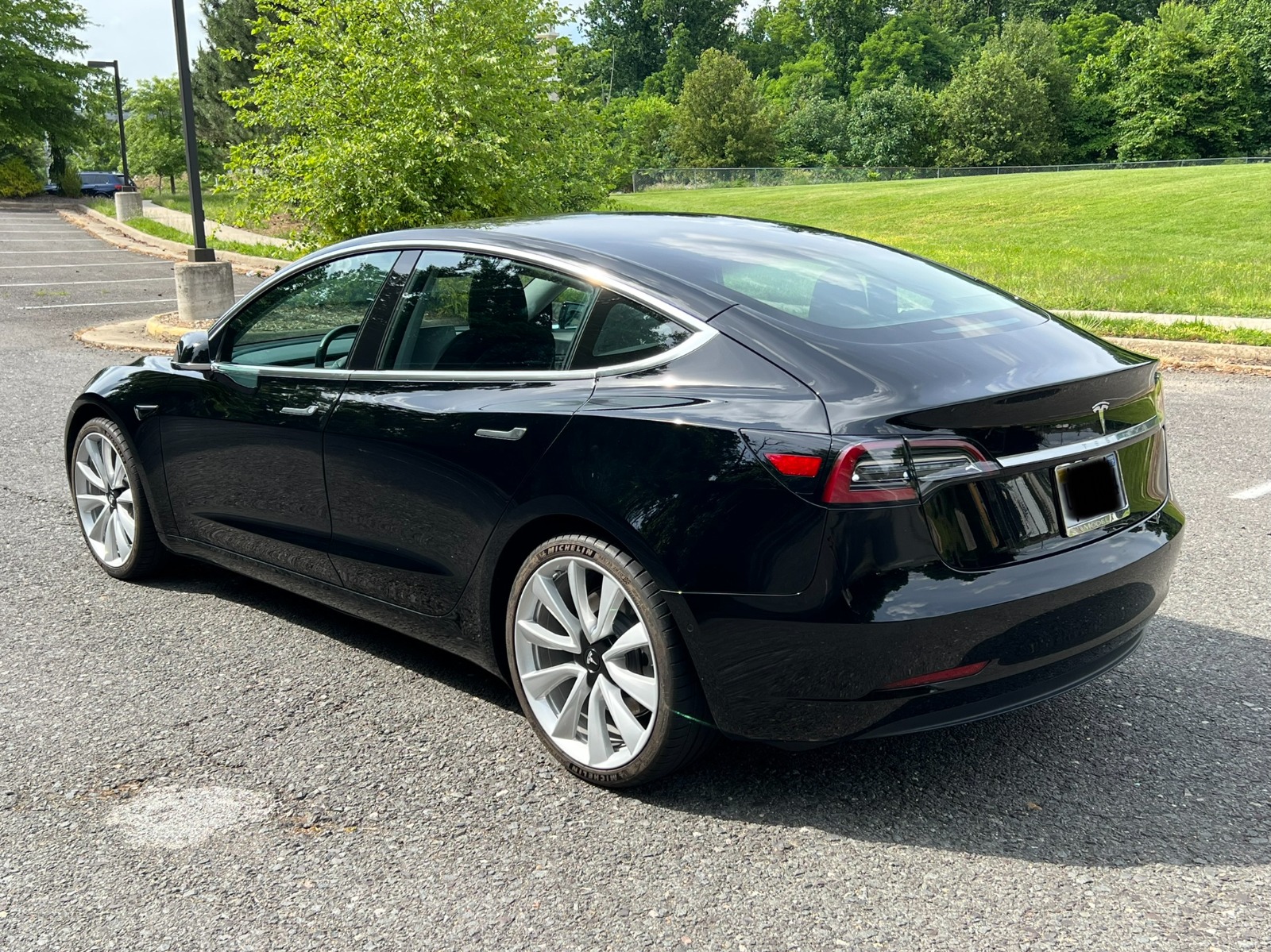 2018 Tesla Model 3 Long Range RWD - Find My Electric