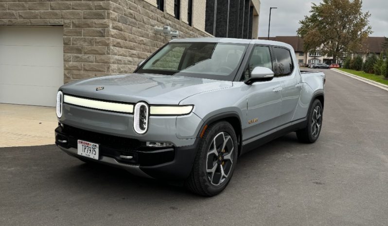 2023 Rivian R1T Adventure