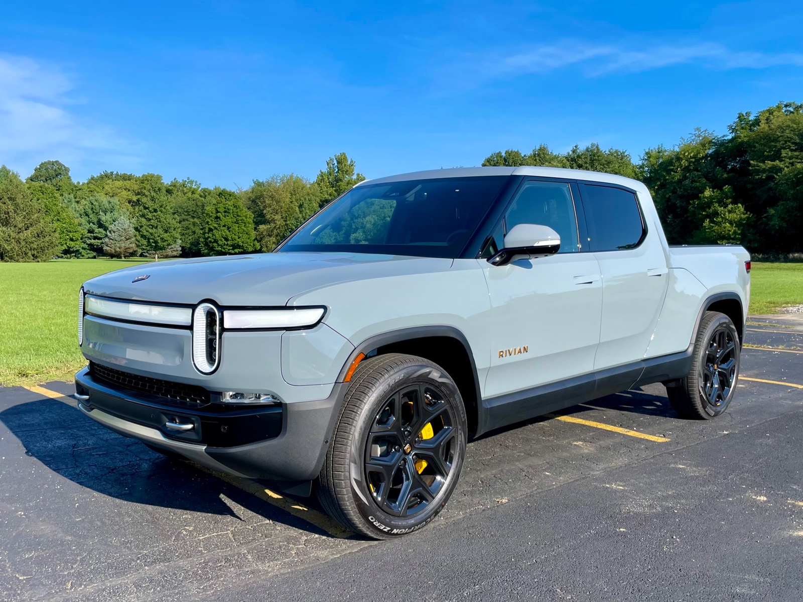 2022 Rivian R1T Launch Edition - Find My Electric