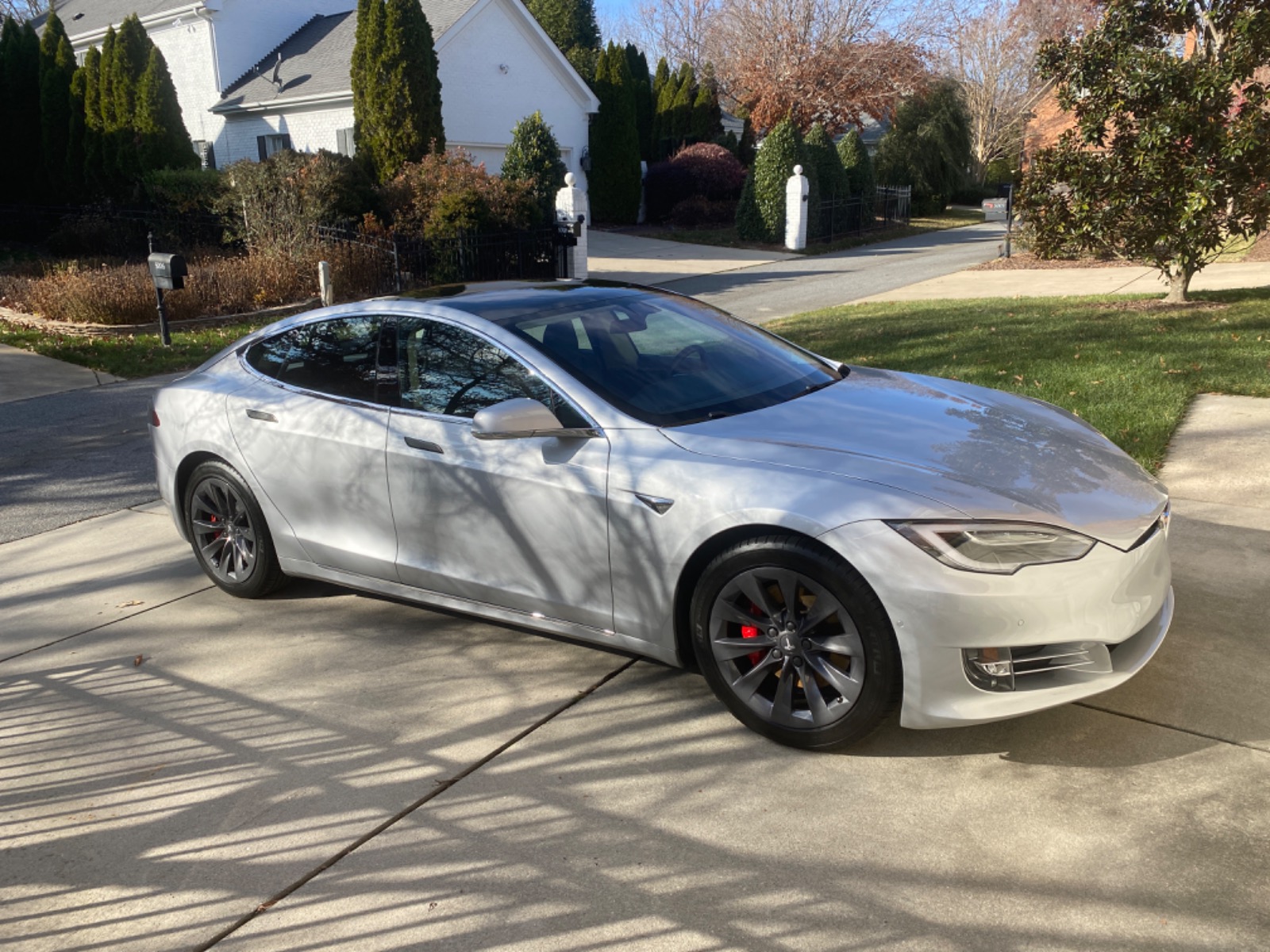 2017 Tesla Model S P100DL - Find My Electric