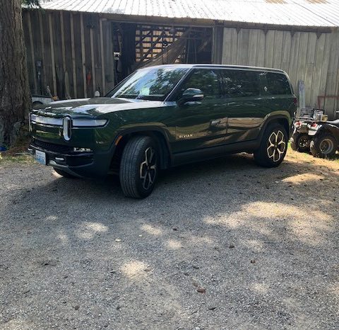 2023 Rivian R1S Adventure