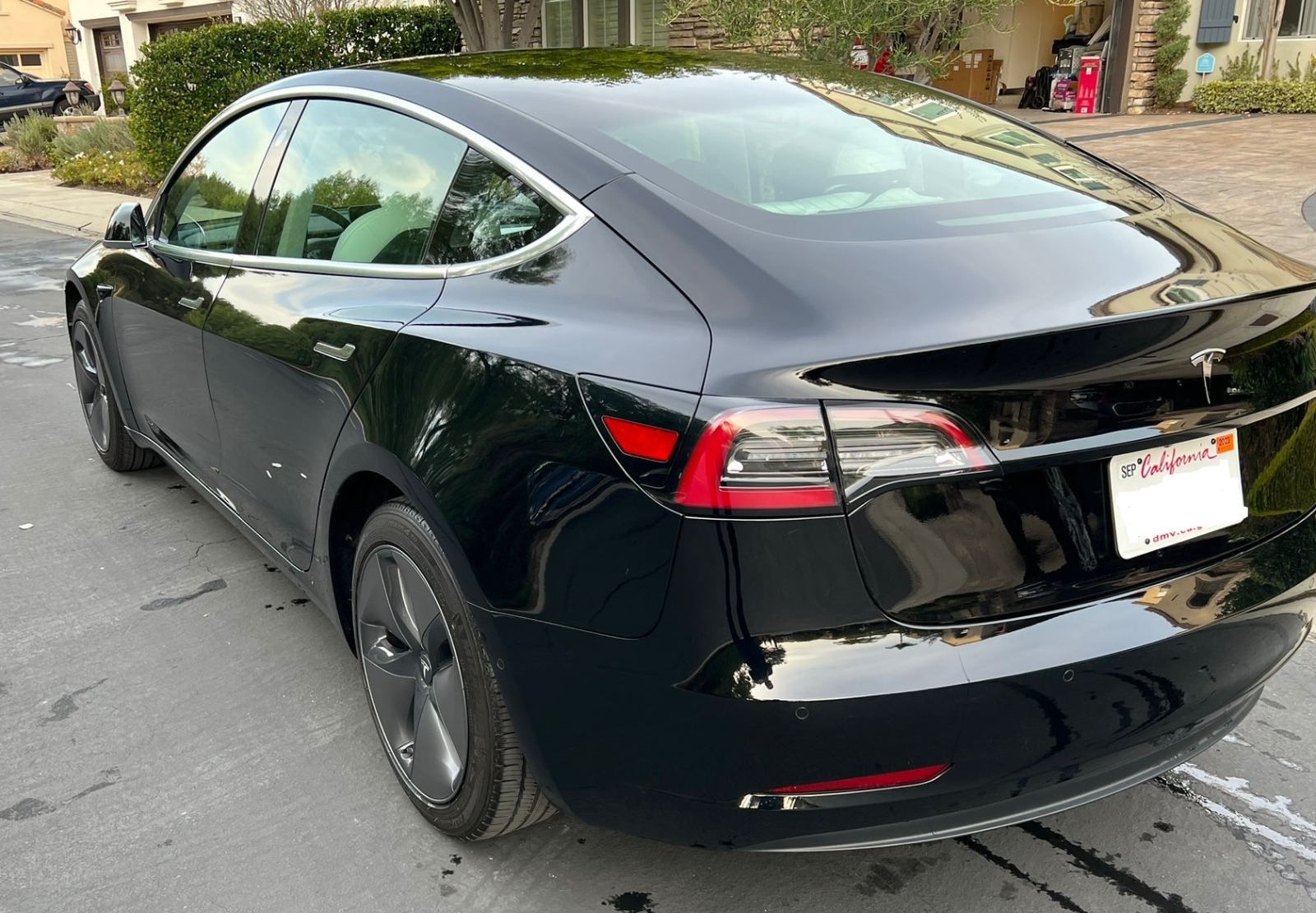 tesla model 3 standard rwd plus 60 kwh 2019