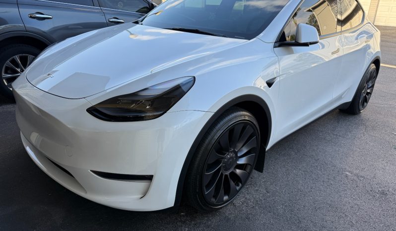 2025 Tesla Model Y Performance