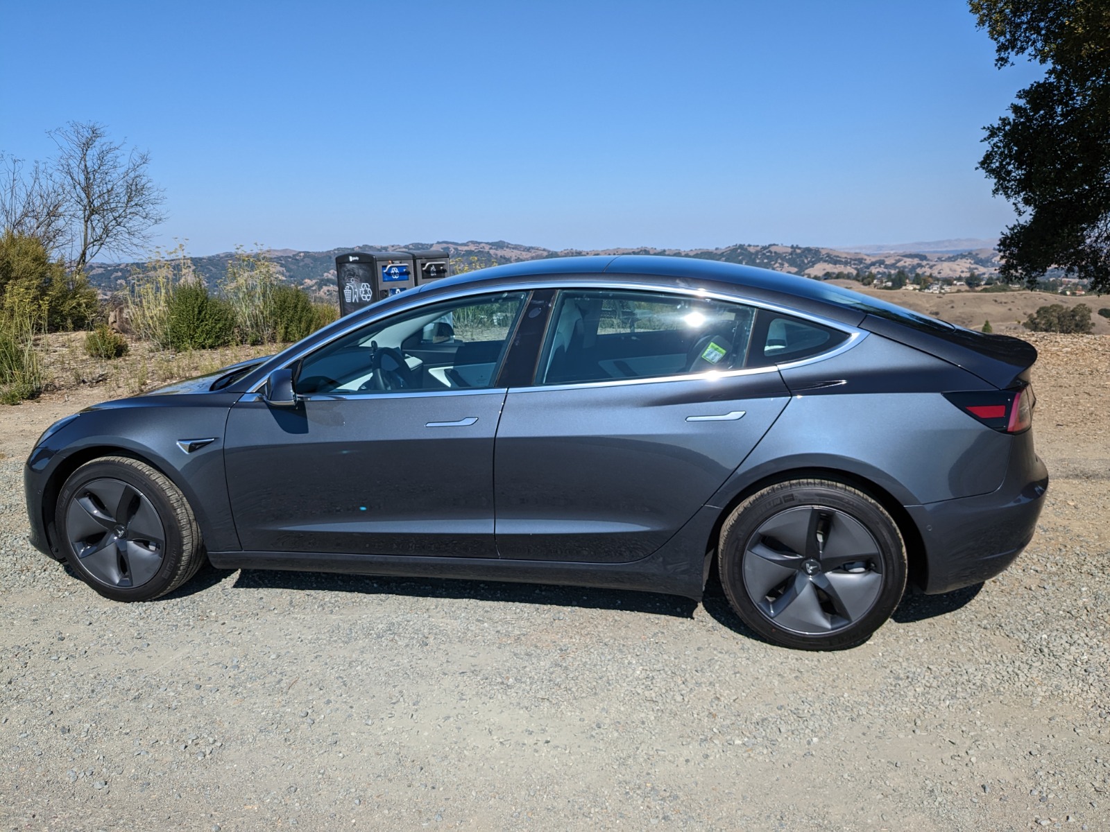 Tesla model 3 standard range online plus rear wheel drive