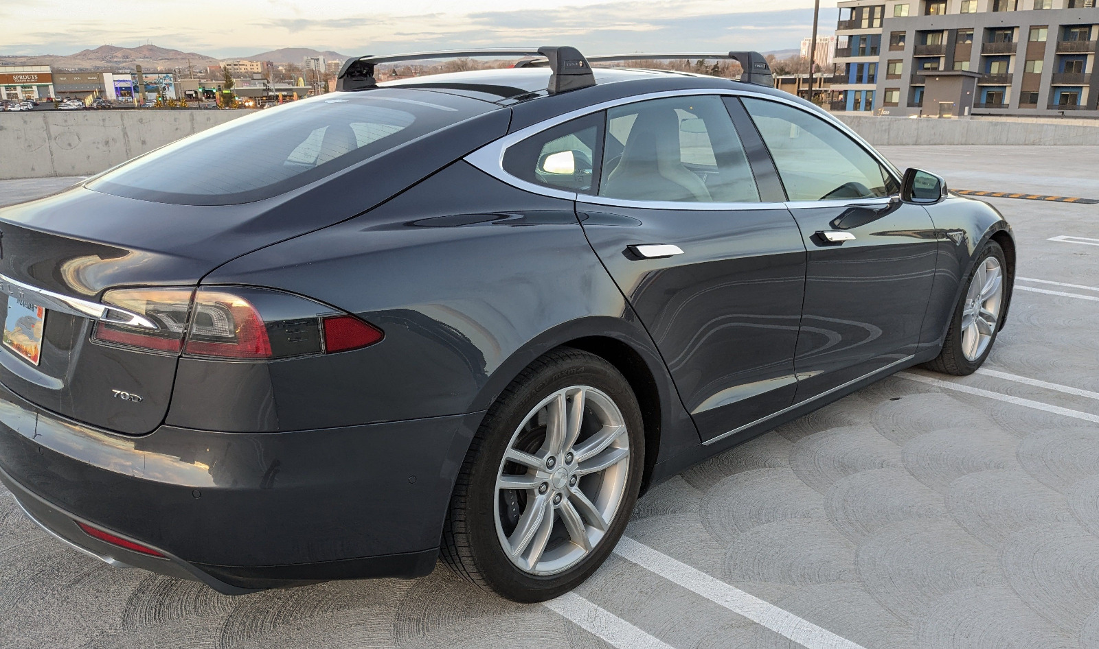 2015 Tesla Model S 70D - Find My Electric