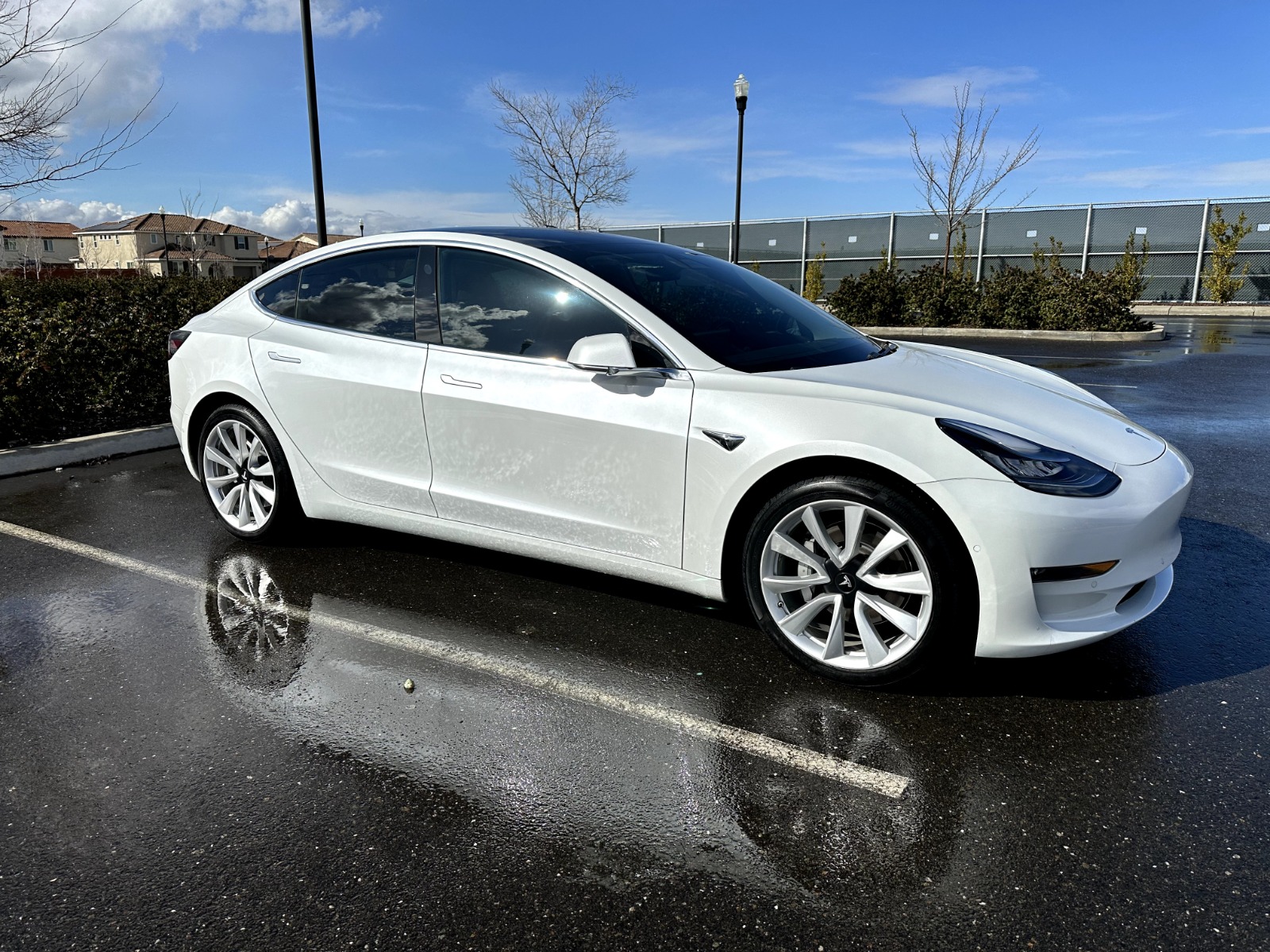 2019 Tesla Model 3 Long Range AWD - Find My Electric