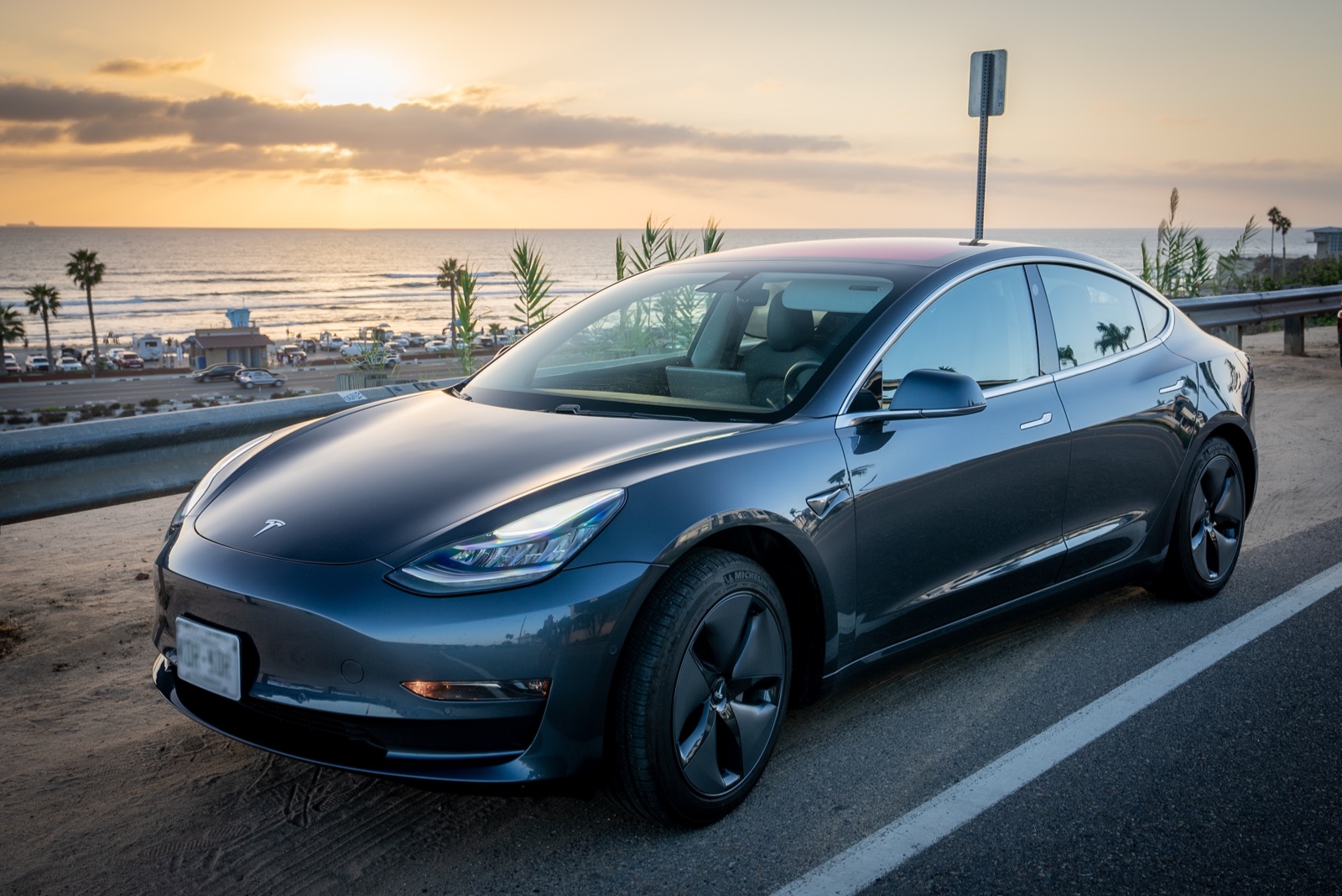 2018 Tesla Model 3 Long Range RWD - Find My Electric