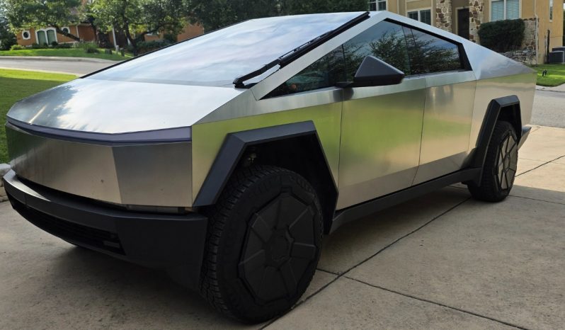 2024 Tesla Cybertruck Foundation AWD