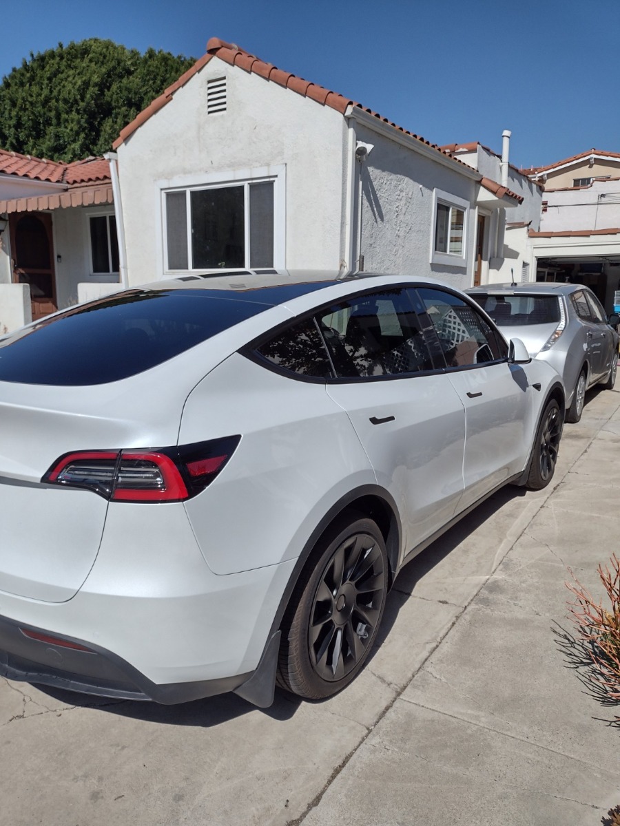 2021 Tesla Model Y Standard Range RWD full