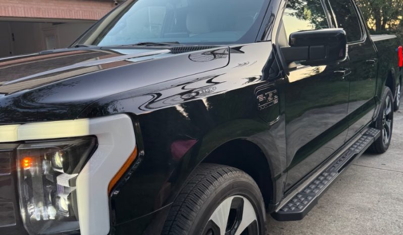 2023 Ford F-150 Lightning Platinum