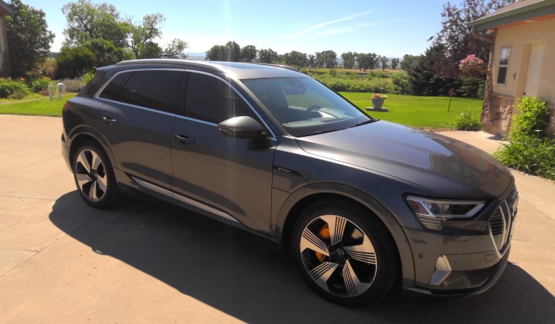 2019 Audi e-tron Prestige