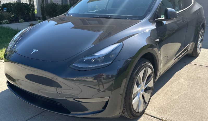 2024 Tesla Model Y Standard Range RWD