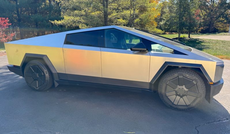 2024 Tesla Cybertruck Foundation AWD