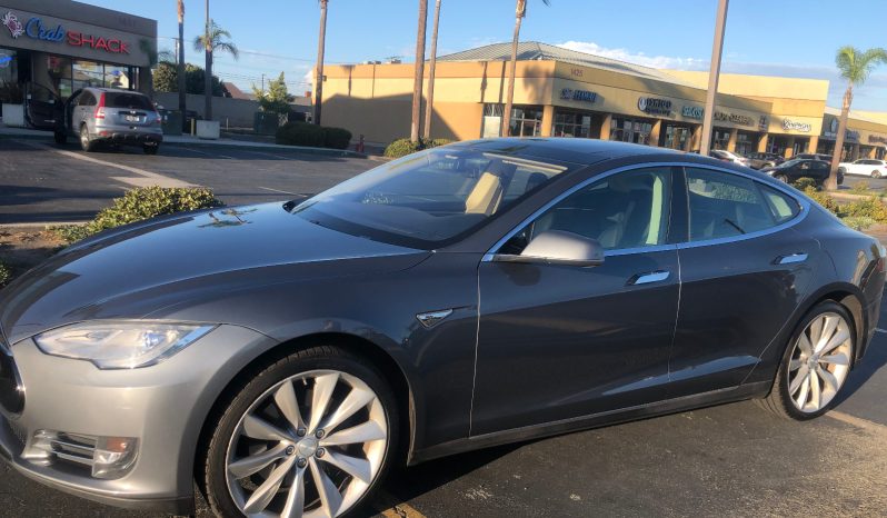 2013 Tesla Model S P85+