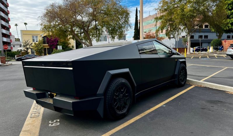 2024 Tesla Cybertruck Foundation AWD