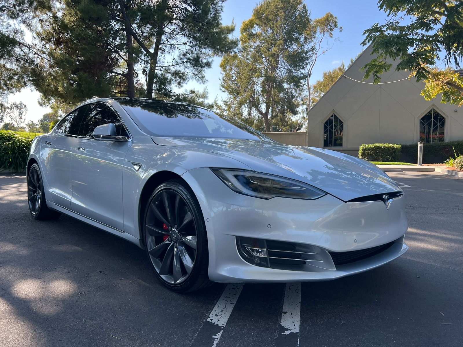 2016 Tesla Model S P90D - Find My Electric