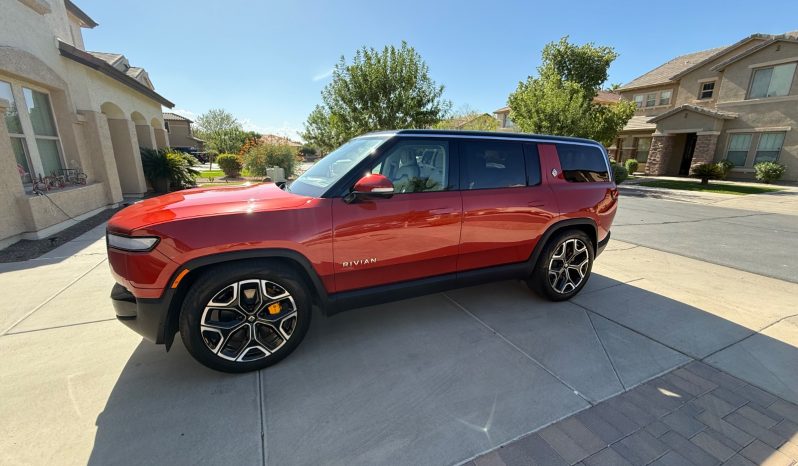 2023 Rivian R1S Launch Edition