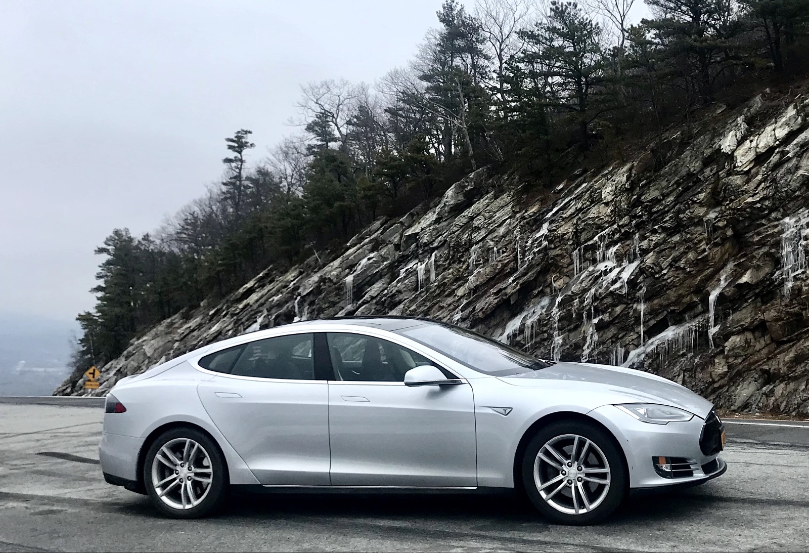 2013 Tesla Model S 85 full